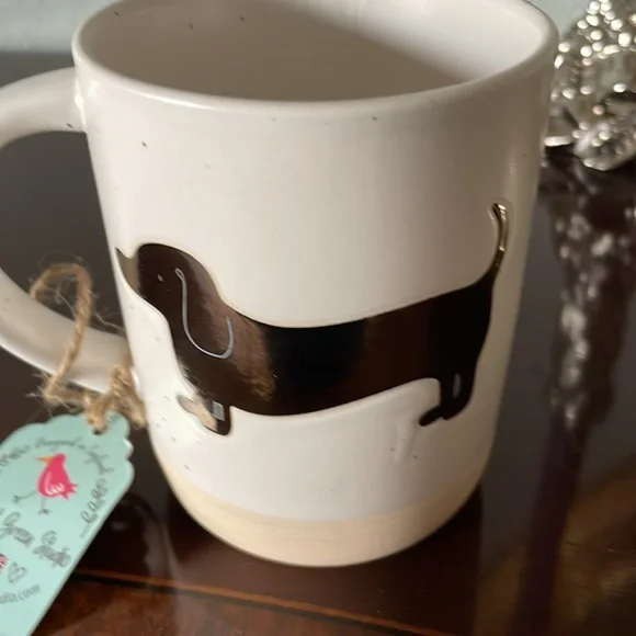 Adorable dachshund themed stoneware mug. - Picture 6 of 8